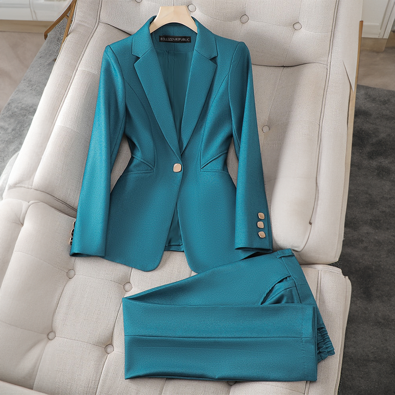 Elegantes Blazer-Set mit Hose für formelle und geschäftliche Anlässe – Taisia