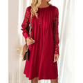 Knielanges Kleid mit zarter Spitze – Evania